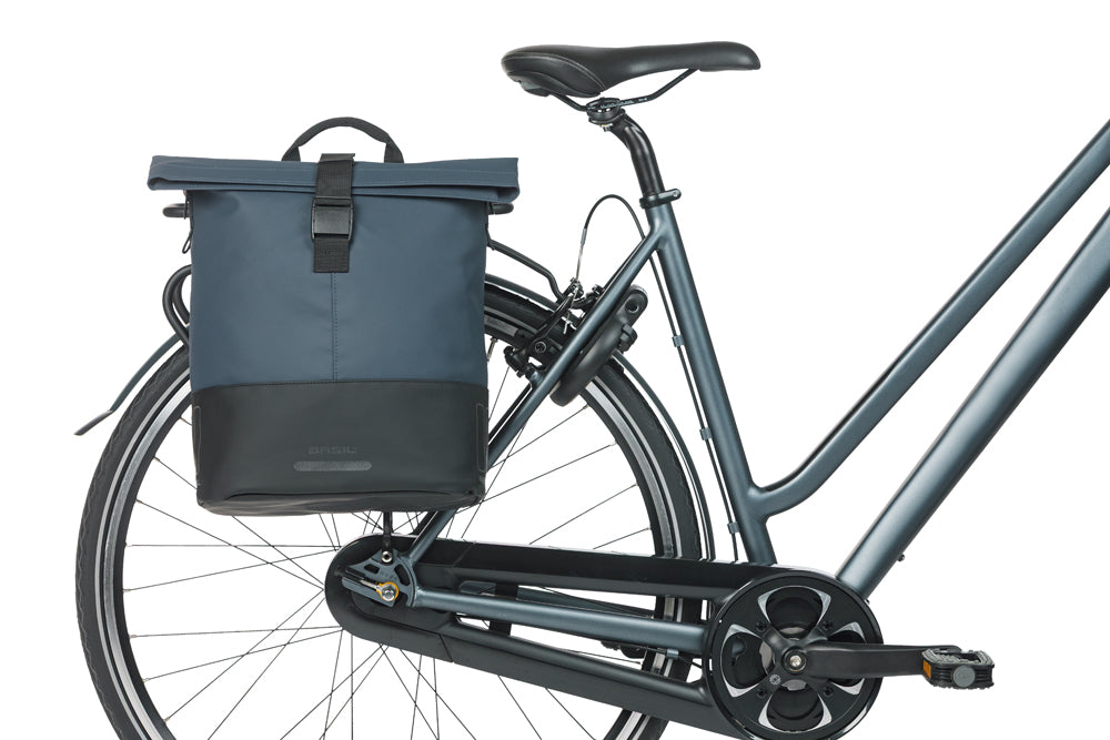 Basil 18506 Cove dubbele fietstas MIK 28-32L marineblauw/zwart