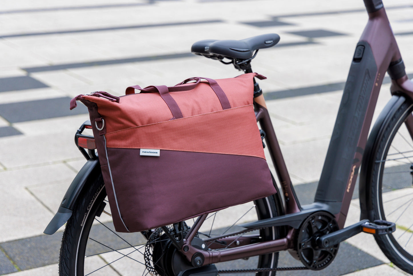 New Looxs tas nr. 357 Oslo Tendo laptop fietstas Burgundy/Rust - 357.161