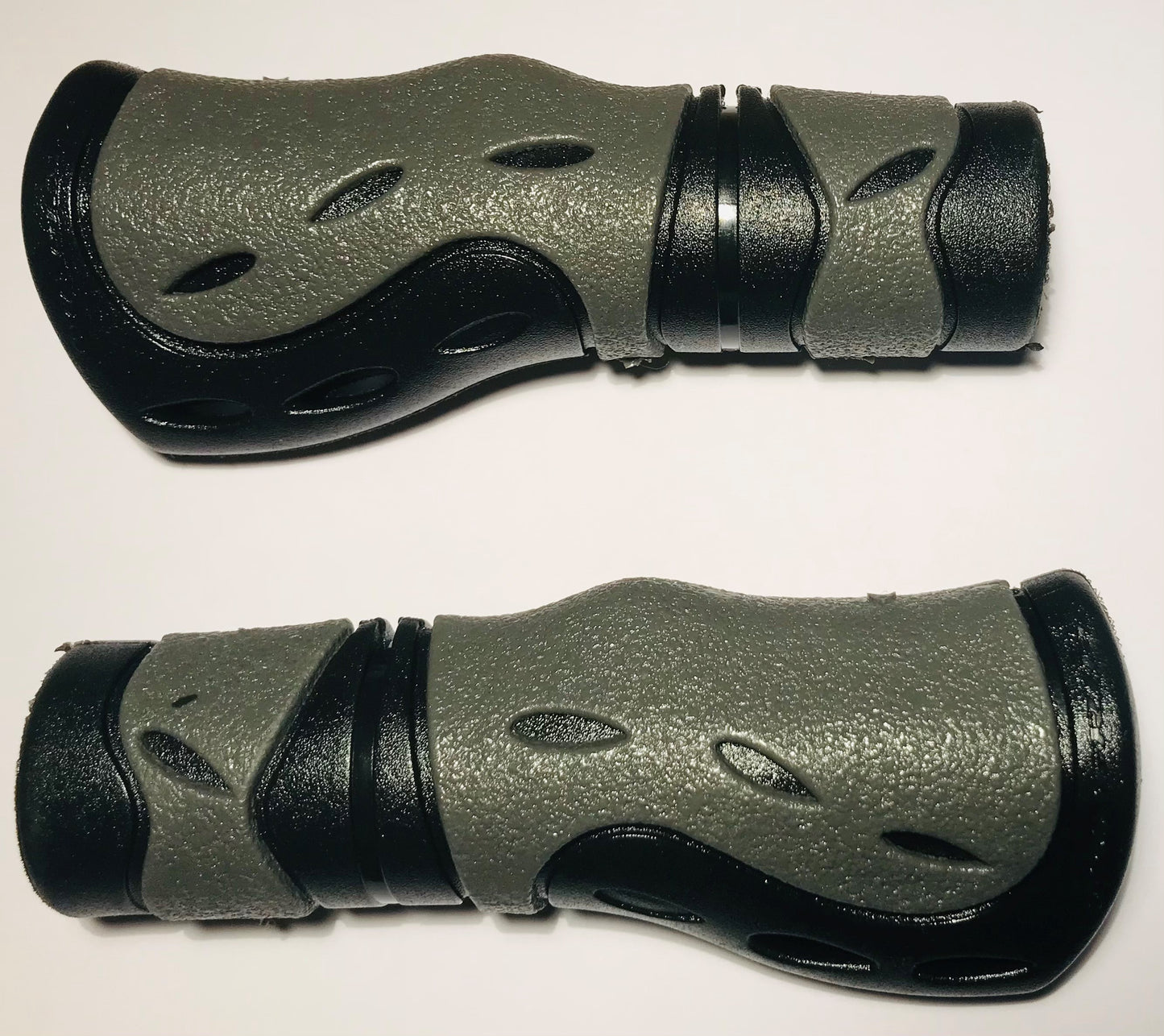 Clemente handvatten Pro Grip Wings zwart/grijs - nr. 989 (per stel)