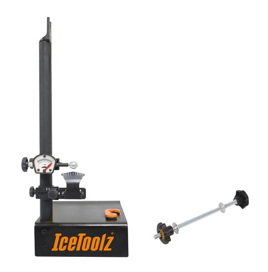 IceToolz E129T wielrichter met steekas adapter