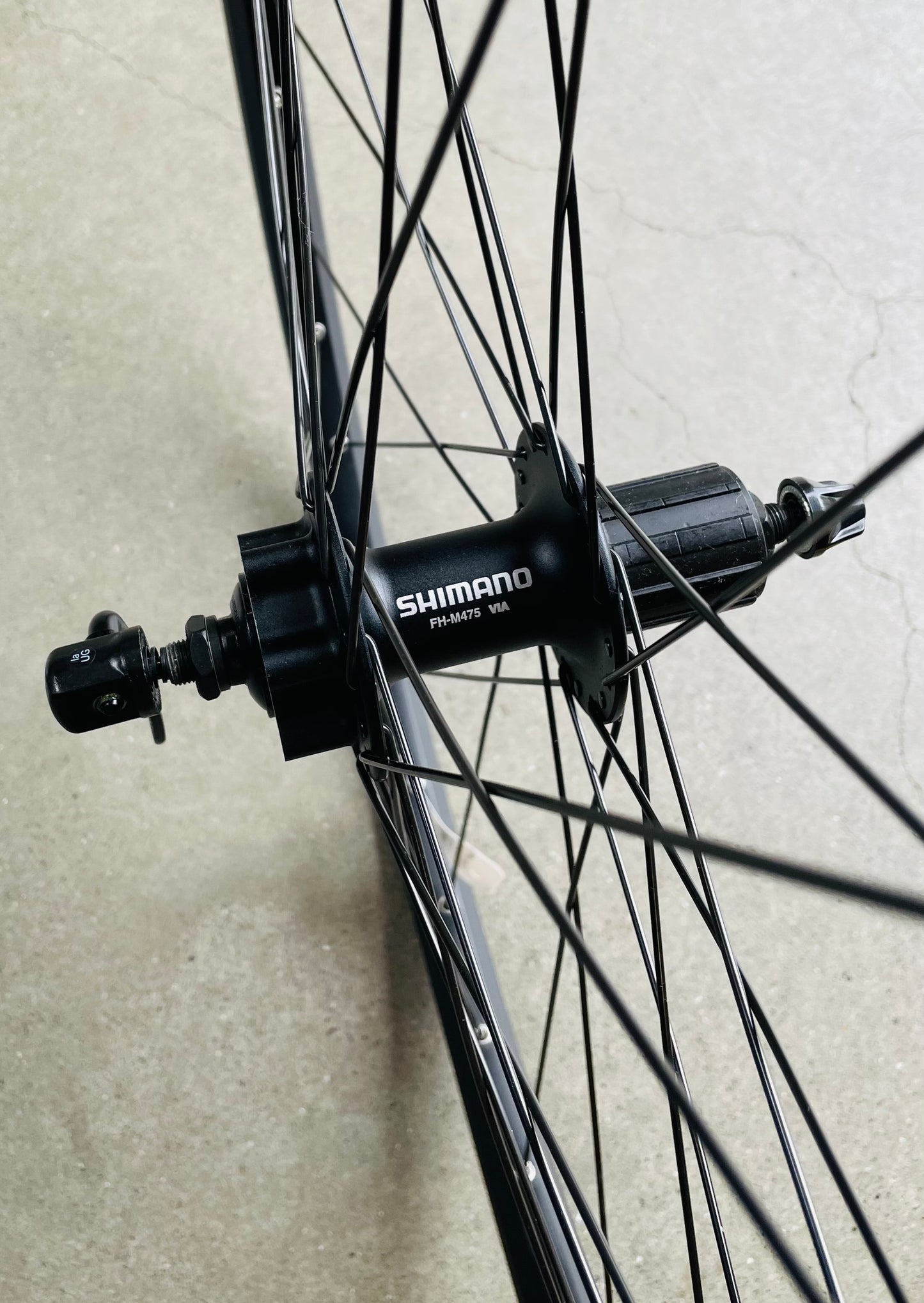 Achterwiel 28" 21-622 Taurus alu. zwart Shimano Deore M475 schijfrem