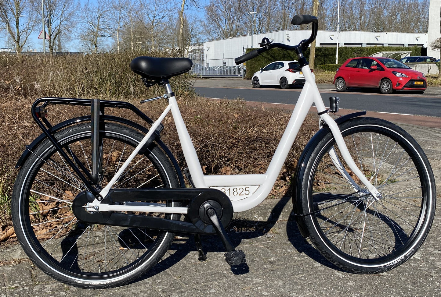 ALDO bedrijfsfiets 26" 50 cm. kleur: wit