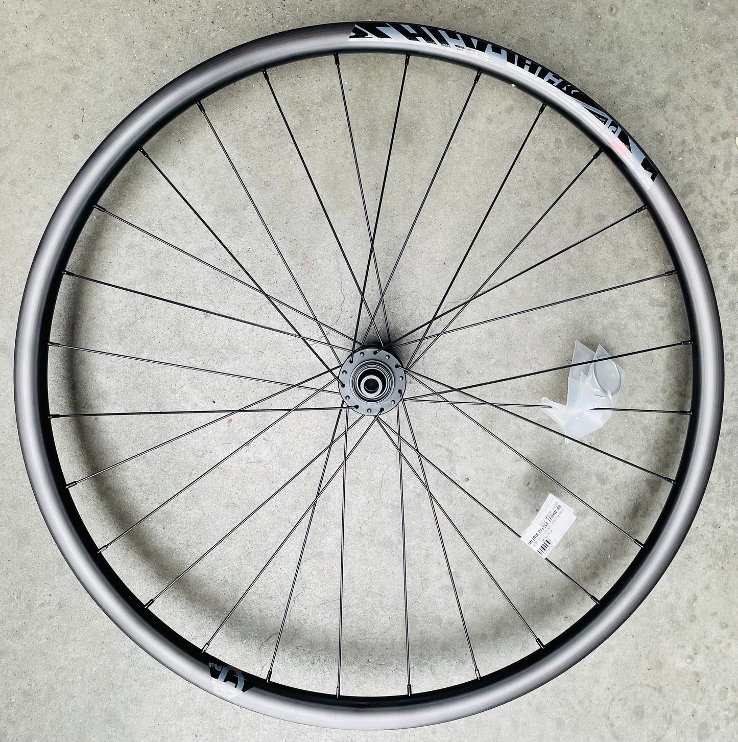 Achterwiel 28' - 622x19 Airline Corsa 28H zwart DA210 center lock SH.142x12-Black Jack