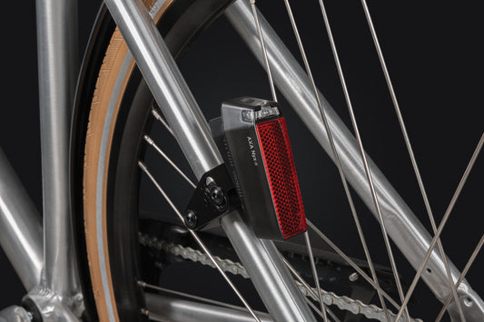 AXA beugel montage NYX achterlicht op staande achtervork