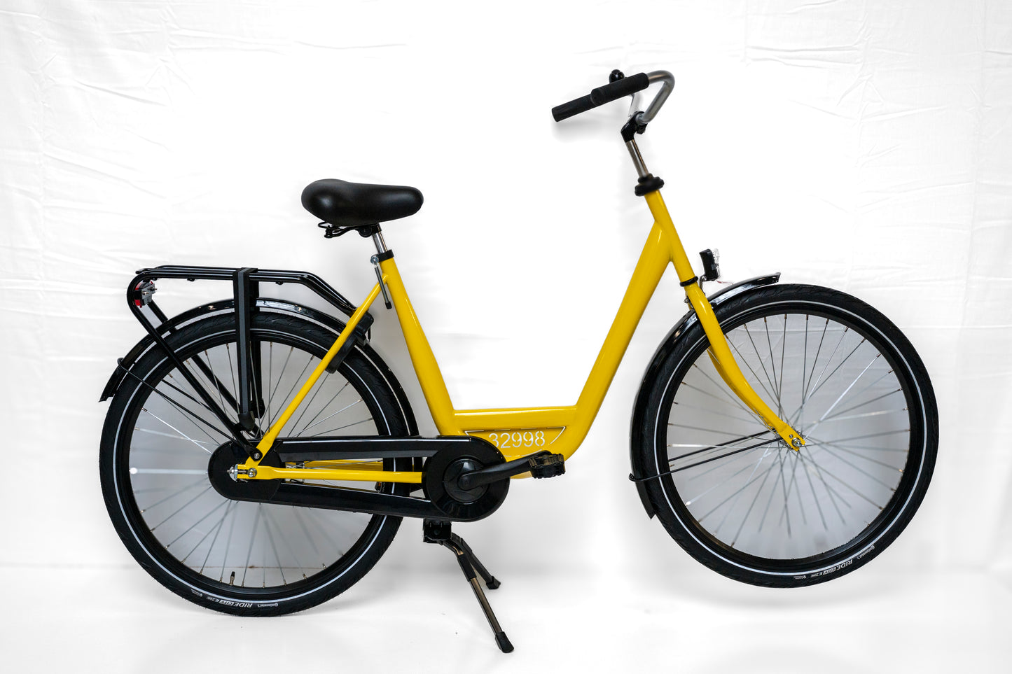ALDO bedrijfsfiets 26" 50 cm. kleur: geel (+ Ursus Hopper dubb. + Shimano stuurslot) Alu uitvoering