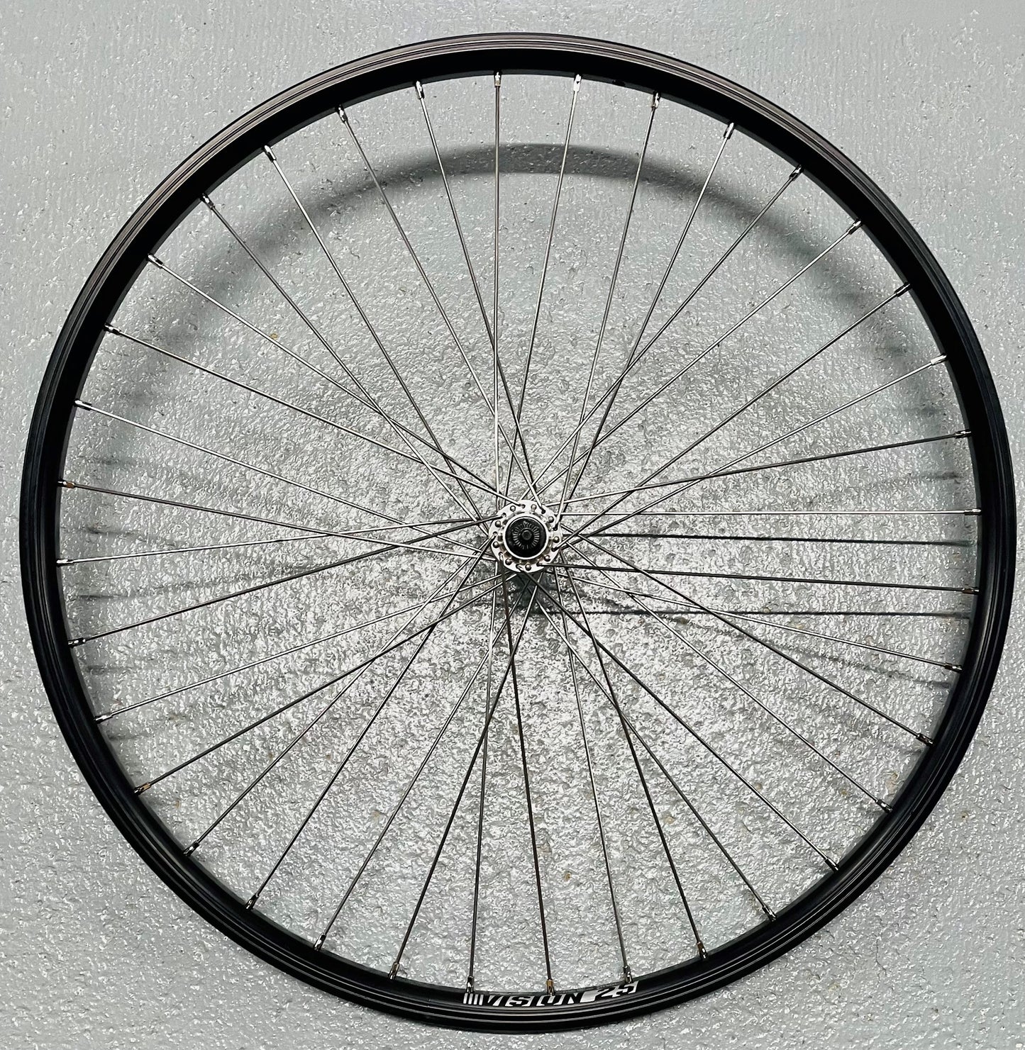 Voorwiel 28" - 622x25C Dynamic zwart RVS spaken alu. voornaaf
