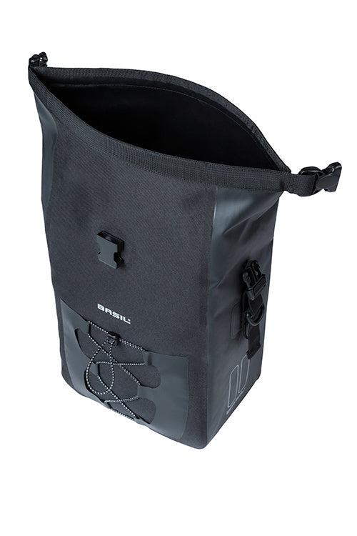 Basil 18262 Navigator Waterproof M enkele fietstas 12-15L zwart