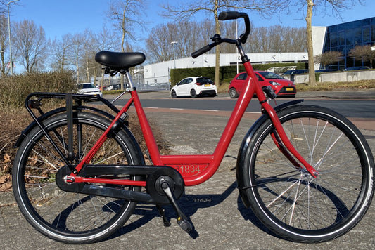 ALDO bedrijfsfiets 28" 55 cm. kleur: rood (+ Ursus Hopper dubb.+Shimano stuurslot) Alu.