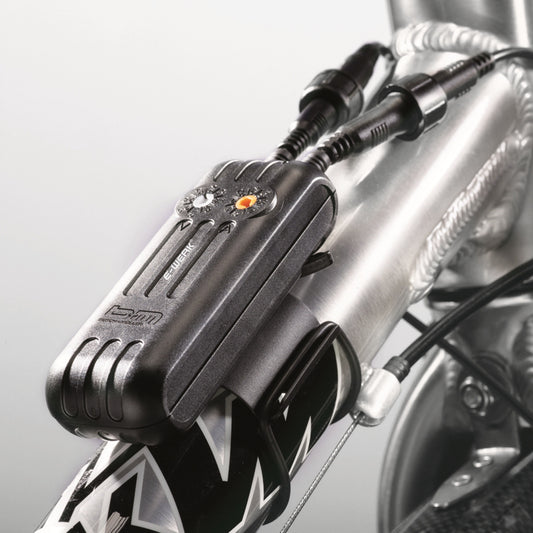 B&M 361oplader naafdynamo Son/Shimano voor mobile/gps/camera/mp3 etc.