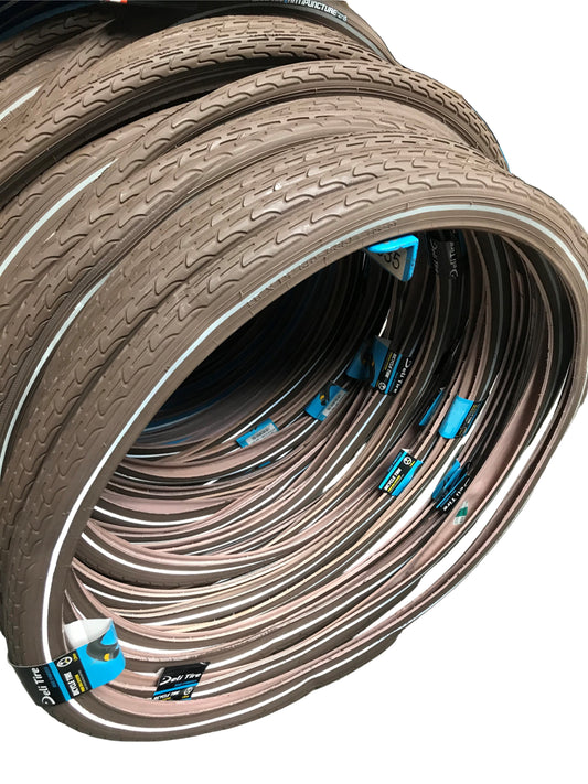 Bub. 40-635 / 28x1.1/2 Deli Tire Breaker S-604 bruin r.s.