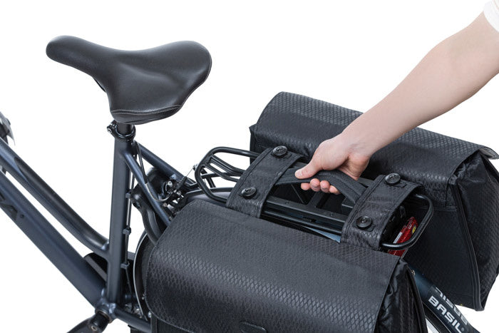 Basil 50467 additional handle zwart voor dubbele fietstas