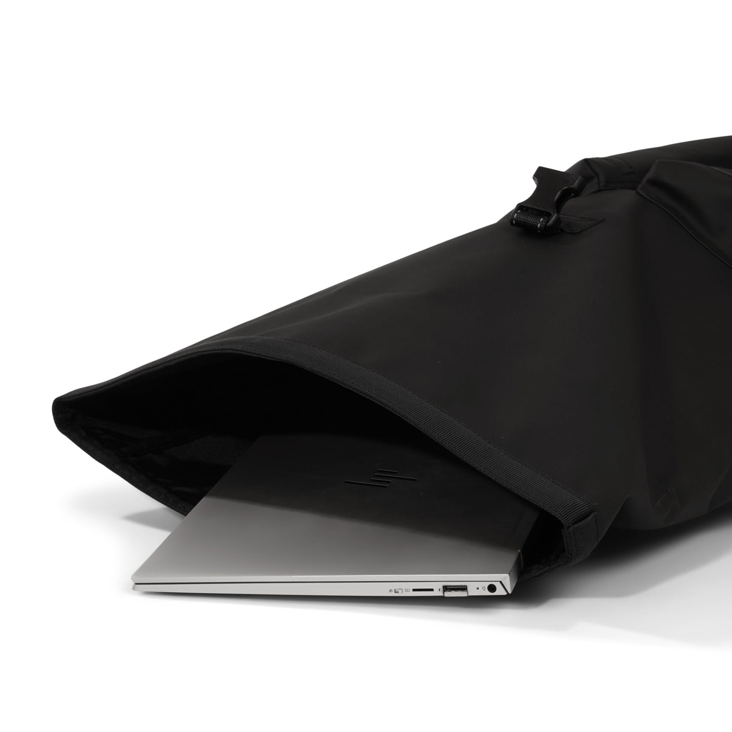 Urban Proof Backpack Rolltop Black - Recycled