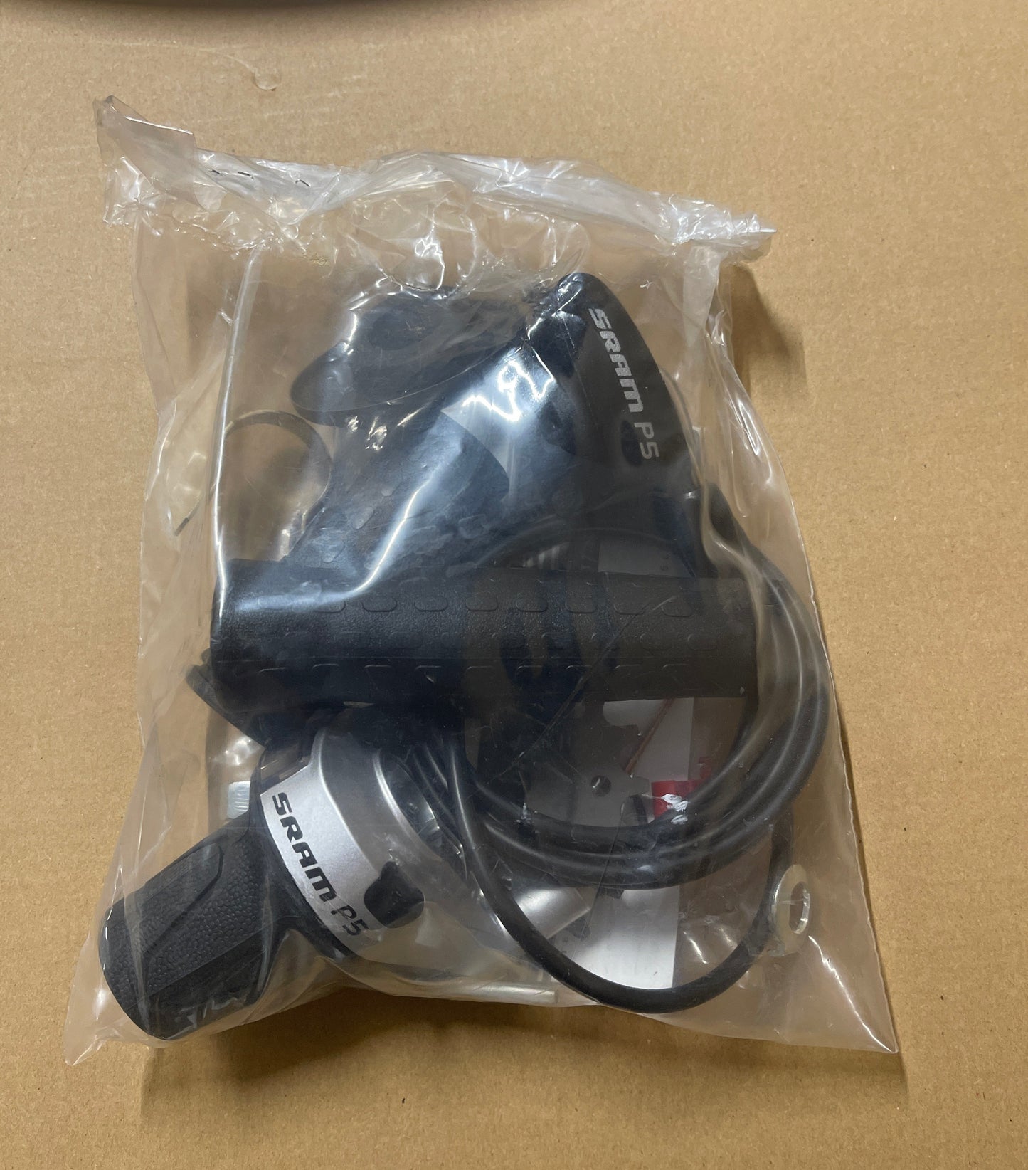 Achterwiel 804254 28x1.5/8x1.3/8 RVS SRAM 5GRN. remnaaf