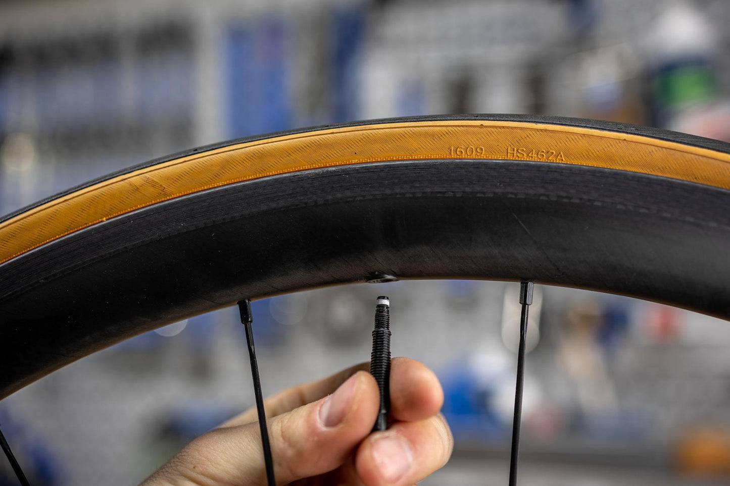 Schwalbe UTLV Tubeless Valve 30 mm. (2) - 3461