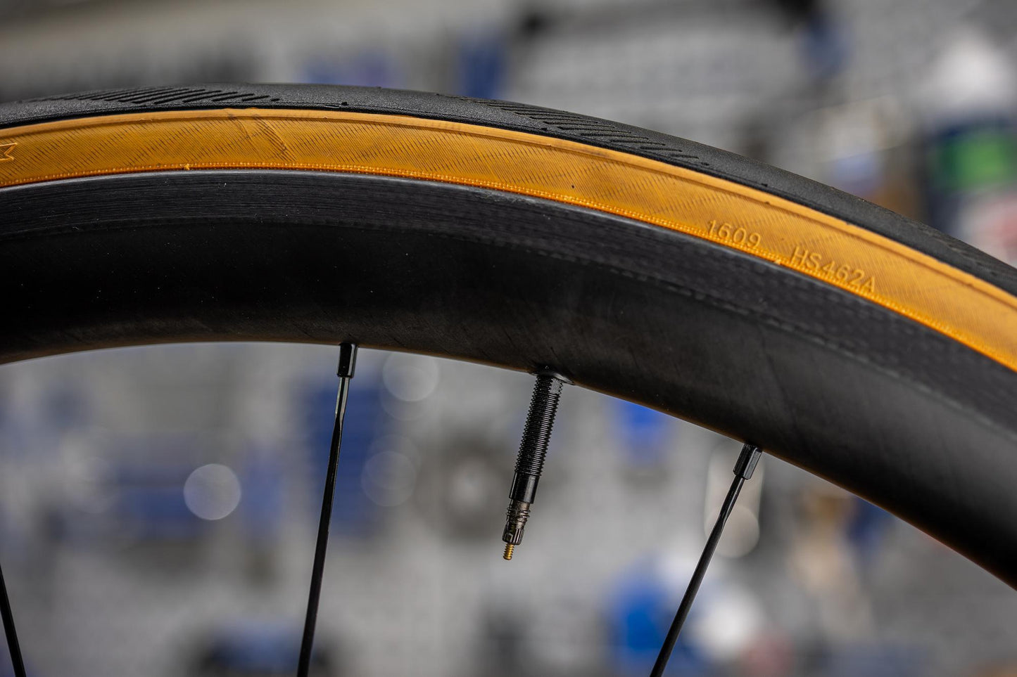 Schwalbe UTLV Tubeless Valve 30 mm. (2) - 3461