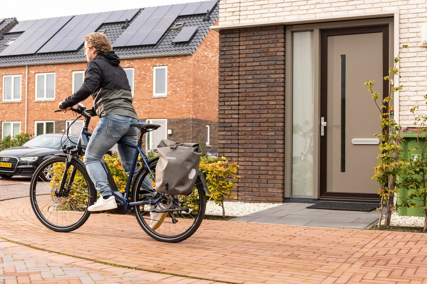 Steco pakaf-mee zwart tashouder i.c.m. buggy mee