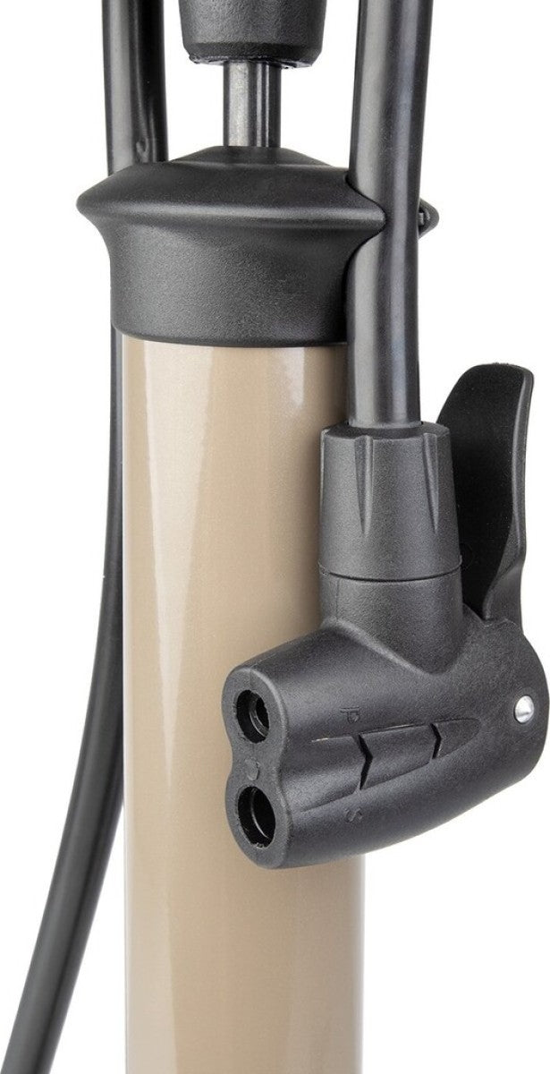 Beto pomp met manometer FV/AV zilver