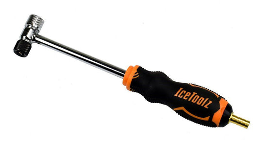 IceToolz A912 compressorhandvat met slangkoppeling