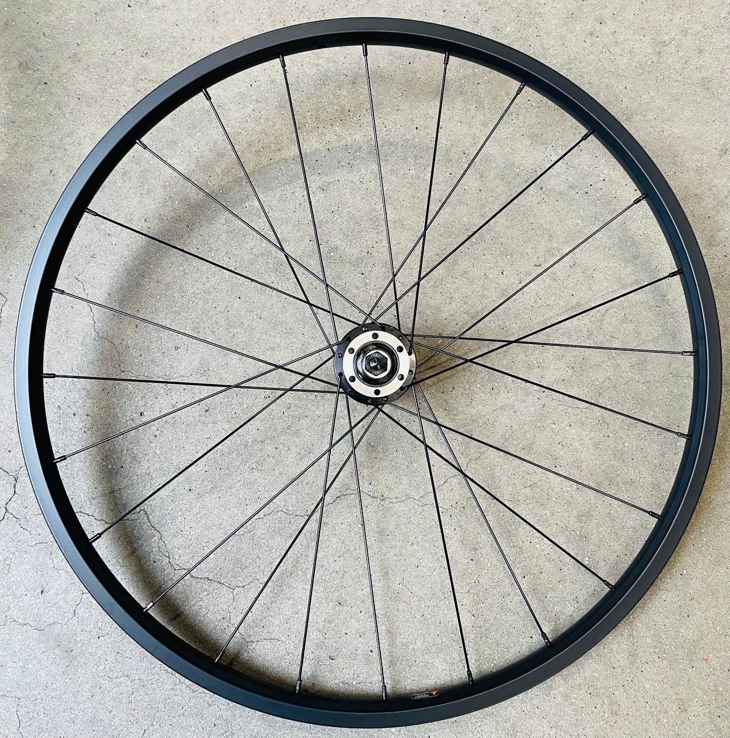 Voorwiel 26" - 559 / 26x1.75 BFK zwart disc