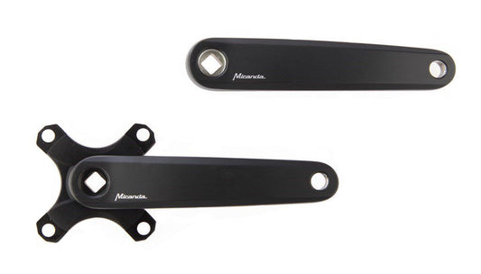 Miranda crankstel 44T. Delta BCD steek 104 3/32” zwart