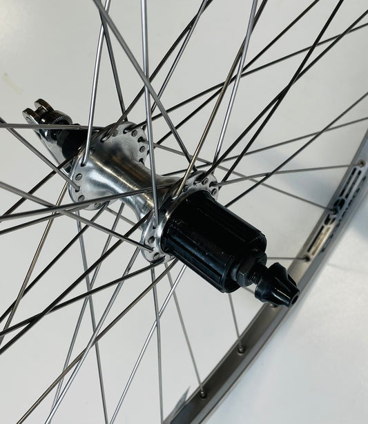 Achterwiel 28"- 622X19 Connect 4D alu. zilver FM32 QR cassette 8/9