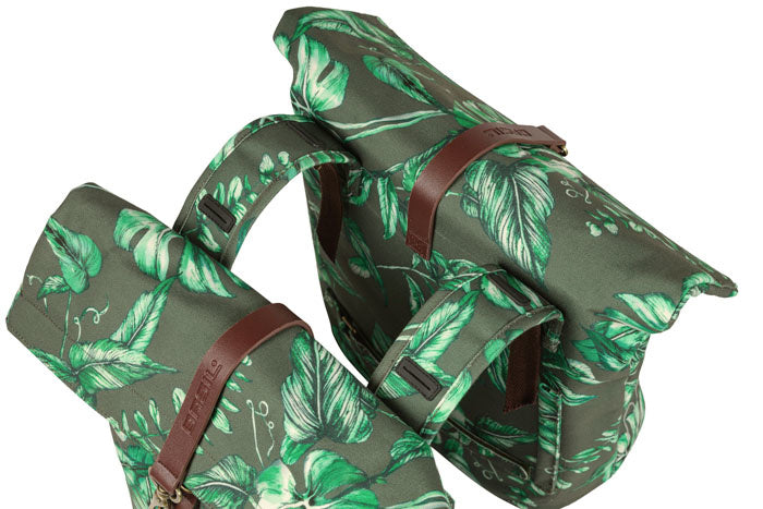 Basil 18083 Ever-Green dubbele fietstas 28-38L. thyme groen