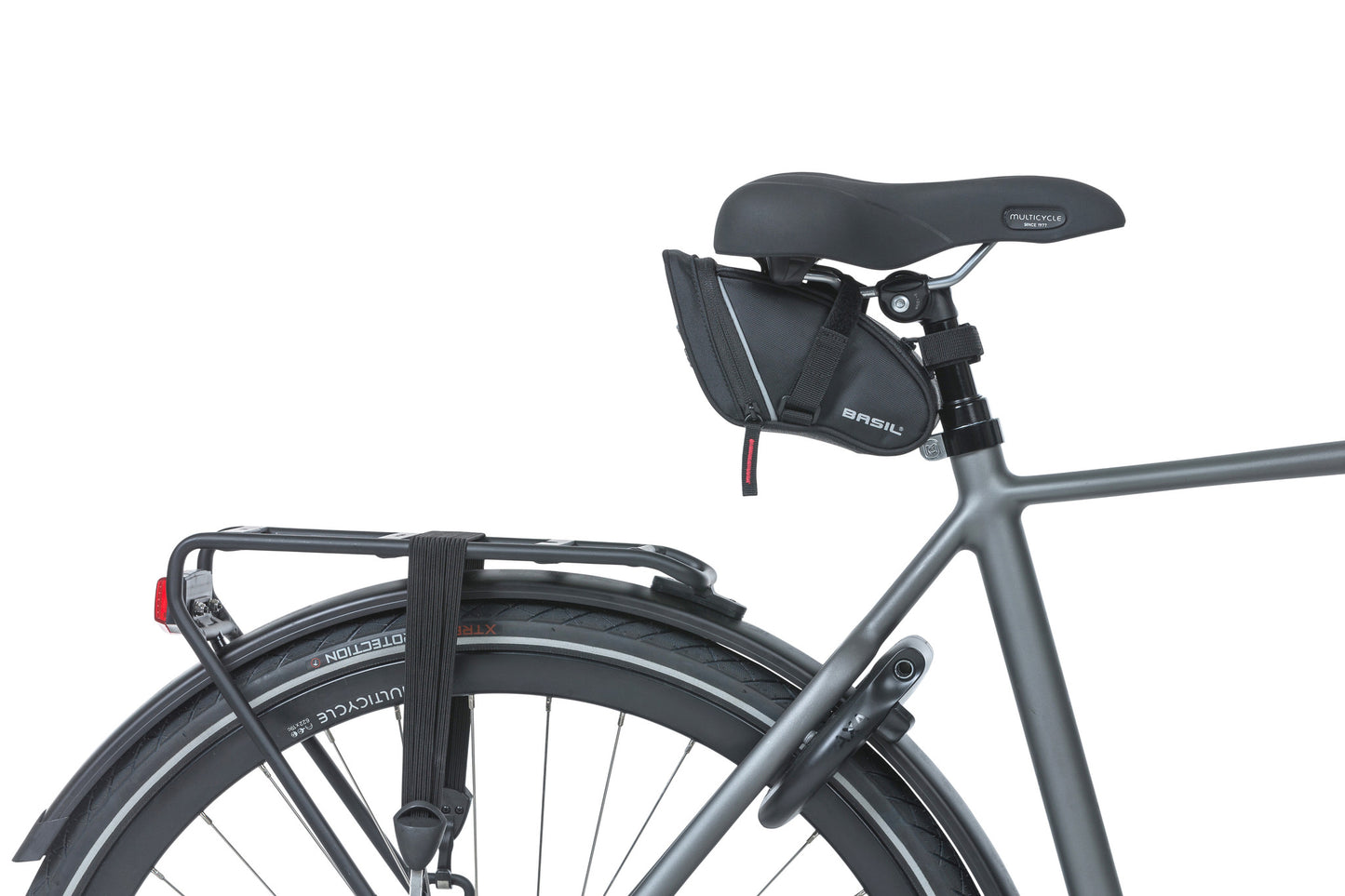 Basil 18046 Sport Design zadeltas M 1L zwart