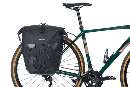Basil 18258 Navigator Waterproof L enkele fietstas 25-31L zwart