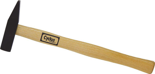 Cyclus bankhamer 255 mm. / 200 gr. houten steel