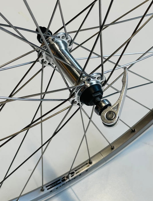 Voorwiel 28"- 622X19 Vision IID / Connect alu. zilver FM21 QR sp. 14 RVS