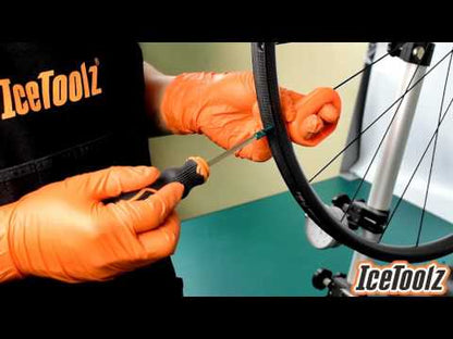 IceToolz 12B1 nippelsleutel met 5 mm. inbussleutel 3.2 mm. zwart